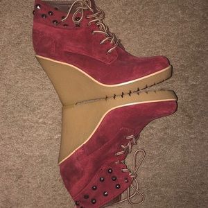 Guess wedge booties